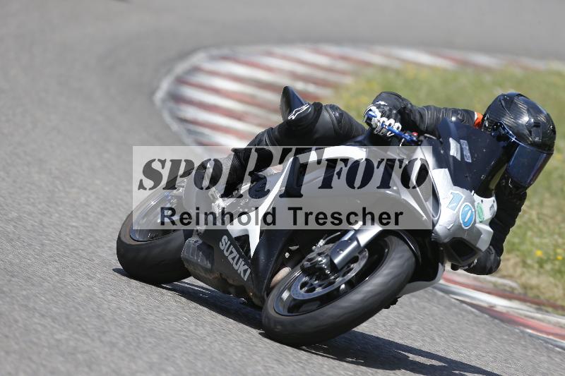 /30 23.06.2025 Get Faster Caremotion ADR/Rider Academy gruen/10